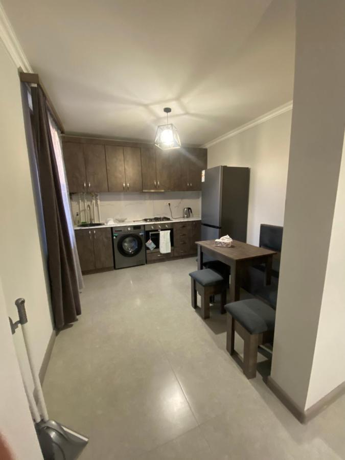 3 Cosy Apartment Near Airport Evn Yerevan Exterior photo